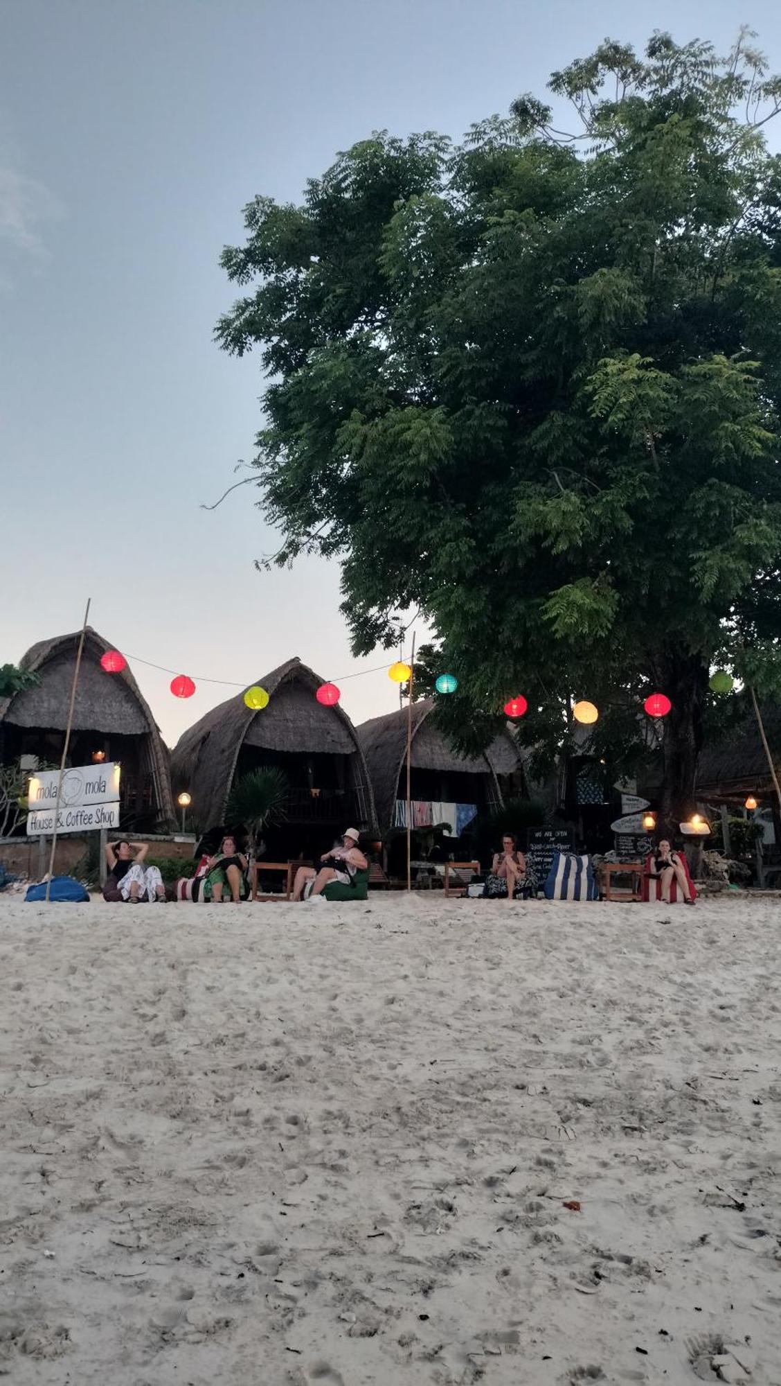 Molamola House Hotel Nusa Lembongan  Exterior photo