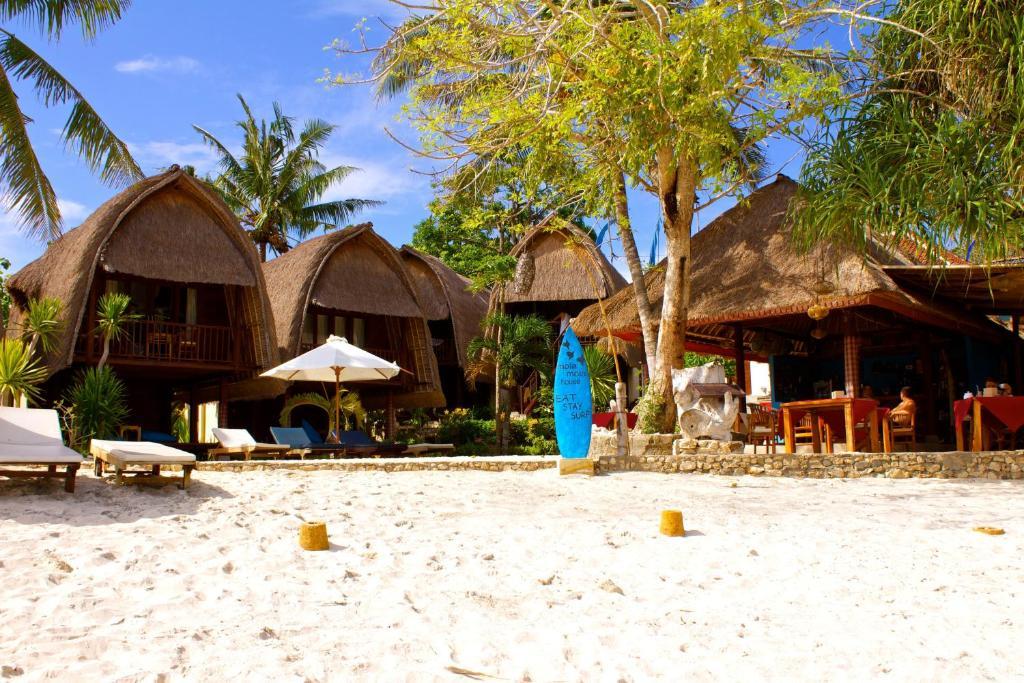Molamola House Hotel Nusa Lembongan  Exterior photo