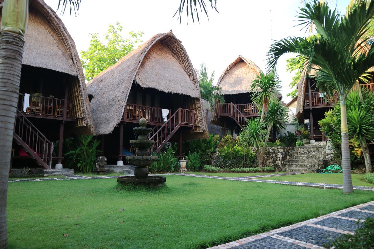 Molamola House Hotel Nusa Lembongan  Exterior photo